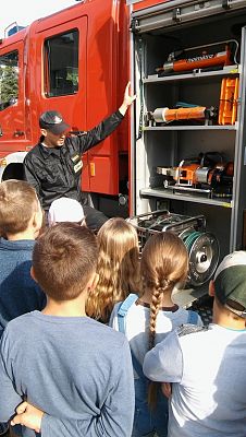 Grafika #13: Wycieczka do Komendy Powiatowej Państwowej Straży Pożarnej w Lęborku