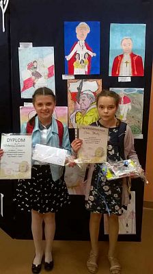 Grafika #4: Konkurs plastycznyJan Paweł II – Polak