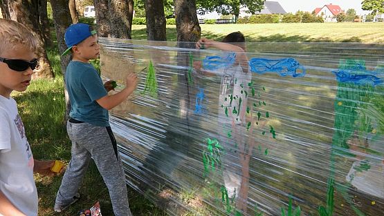 Grafika #9: Edukacja plastyczna na świeżym powietrzu