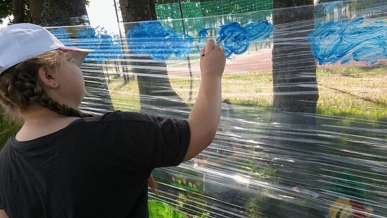 Grafika #11: Edukacja plastyczna na świeżym powietrzu