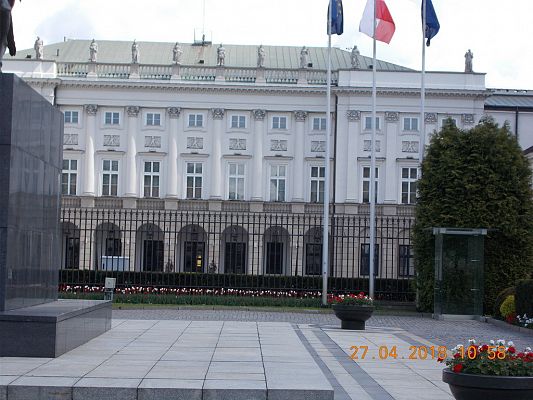 Grafika #26: Wycieczka do Warszawy klas VII