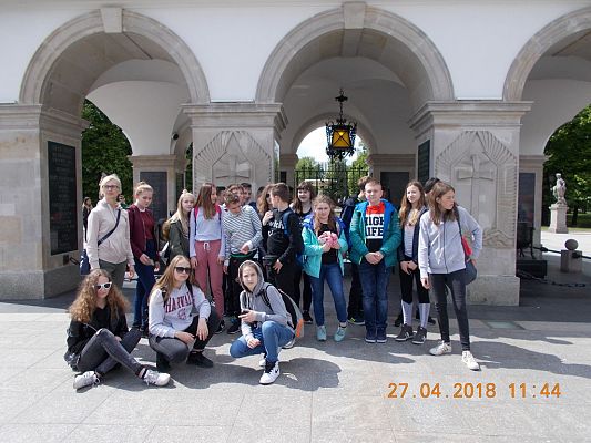 Grafika #28: Wycieczka do Warszawy klas VII