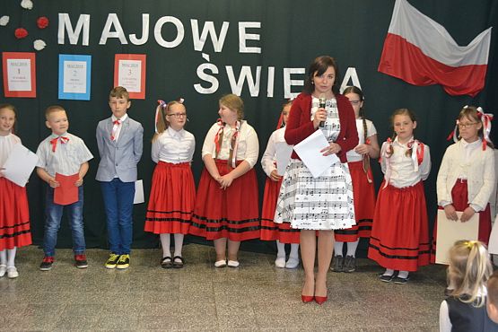 Grafika #0: "Witaj majowa jutrzenko"