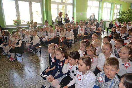 Grafika #4: "Witaj majowa jutrzenko"