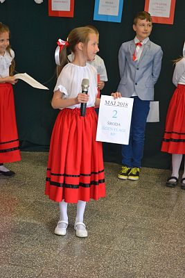 Grafika #7: "Witaj majowa jutrzenko"