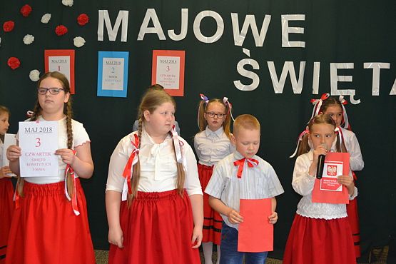 Grafika #10: "Witaj majowa jutrzenko"