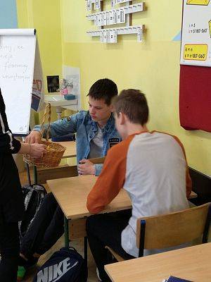 Grafika #4: Rocznica Powstania w Getcie Warszawskim