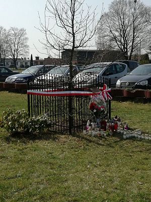 Grafika #5: Dzień Pamięci Ofiar Katynia