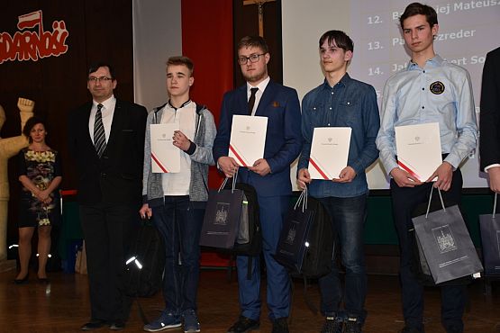 Grafika #2: W gronie najlepszych