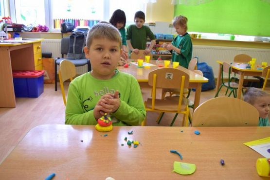 Grafika #12: Dzień zielony u "Pszczółek"