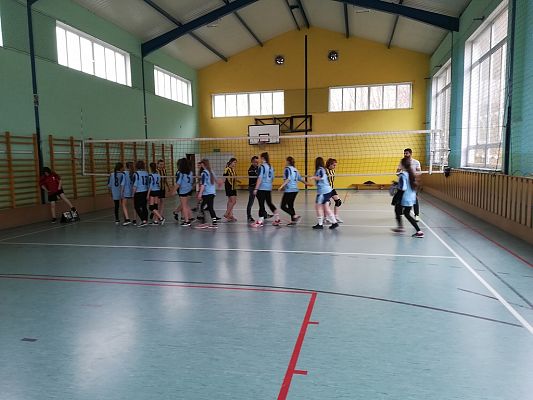 Grafika #2: Gminne zawody w piłce siatkowej dziewcząt