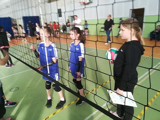 Grafika #13: "Kinder+sport"