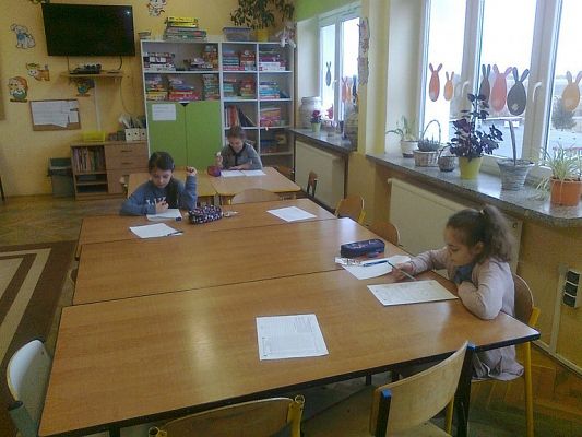 Grafika #8: Konkurs Matematyczny "Kangur"