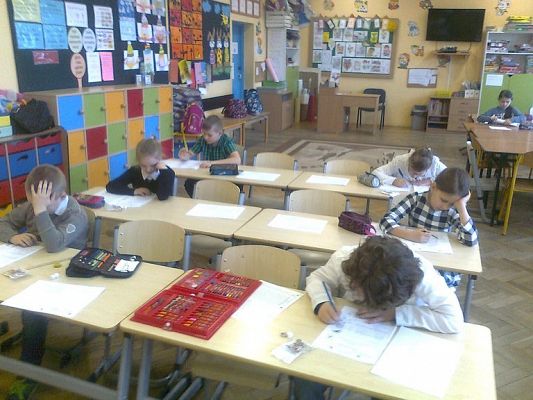 Grafika #6: Konkurs Matematyczny "Kangur"