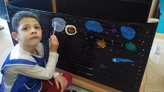 Grafika #1: "Kosmiczne" zajęcia w przedszkolu