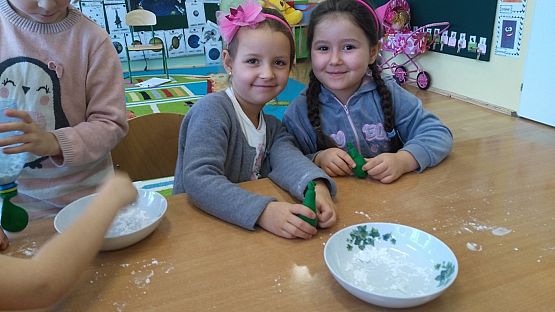 Grafika #7: "Kosmiczne" zajęcia w przedszkolu