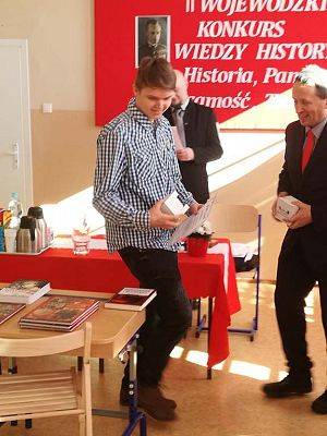Grafika #3: Jakub Kossewski LAUREATEM w II Wojewódzkim Turnieju Wiedzy Historycznej "Historia, Pamięć, Tożsamość, Teraźniejszość"
