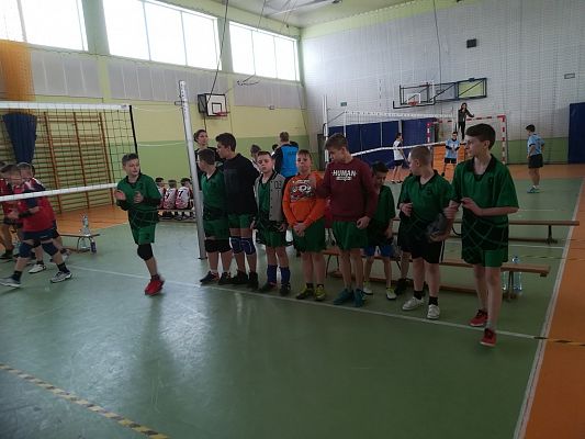 Grafika #0: Półfinał Wojewódzki w Minipiłce Siatkowej chłopców