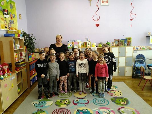 Grafika #0: Dzień Kota