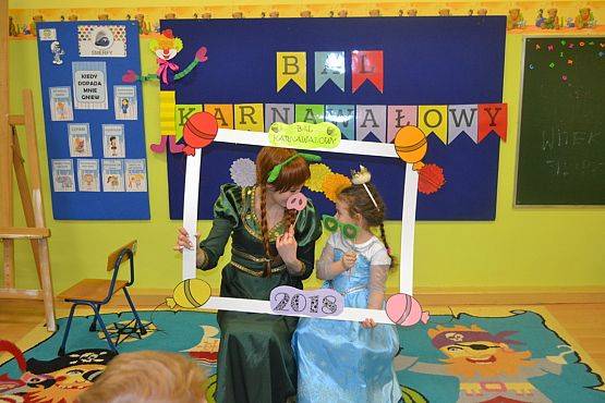 Grafika #3: BAL KARNAWAŁOWY W PRZEDSZKOLU