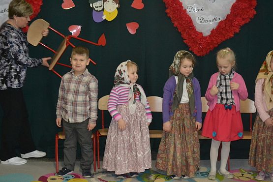 Grafika #6: Dzień Babci i Dziadka w Przedszkolu