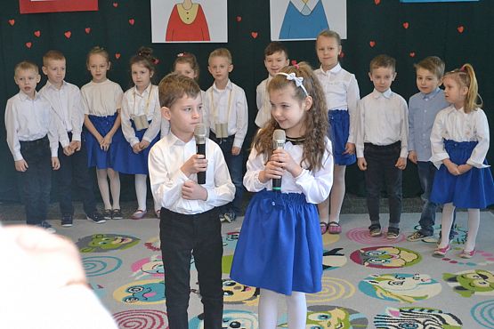 Grafika #2: Dzień Babci i Dziadka w Zerówce