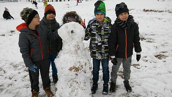 Grafika #13: Zabawy na śniegu