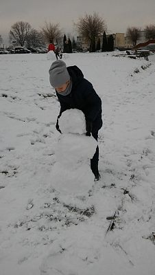 Grafika #17: Zabawy na śniegu