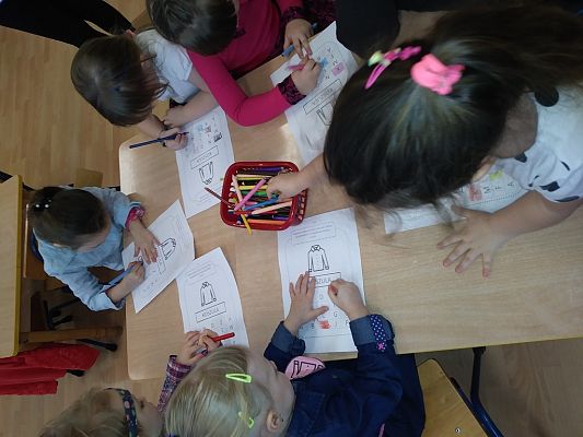 Grafika #6: Dzień Koszuli