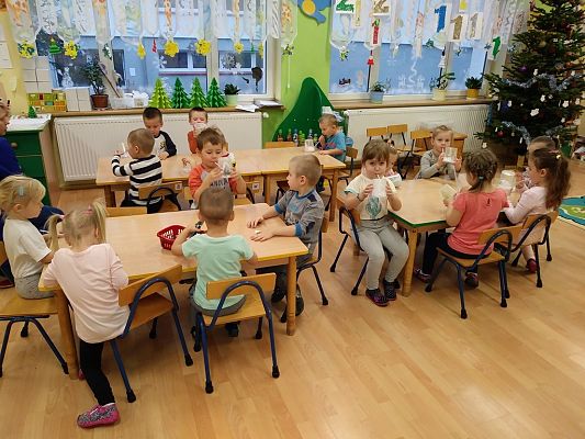 Grafika #0: Zima u Smerfów