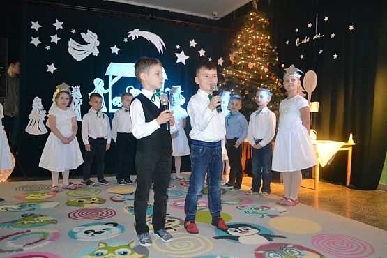 Grafika #1: Świeć gwiazdeczko mała świeć" – Spotkanie Gwiazdkowe w zerówce