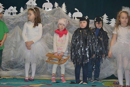 Grafika #7: BIAŁA MAGIA MIĘDZY NAMI – spotkanie w przedszkolu