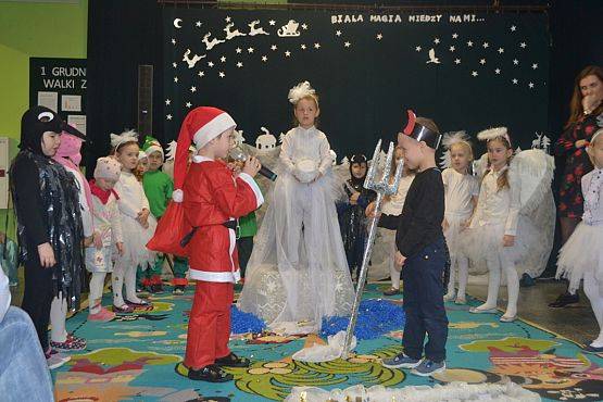 Grafika #21: BIAŁA MAGIA MIĘDZY NAMI – spotkanie w przedszkolu