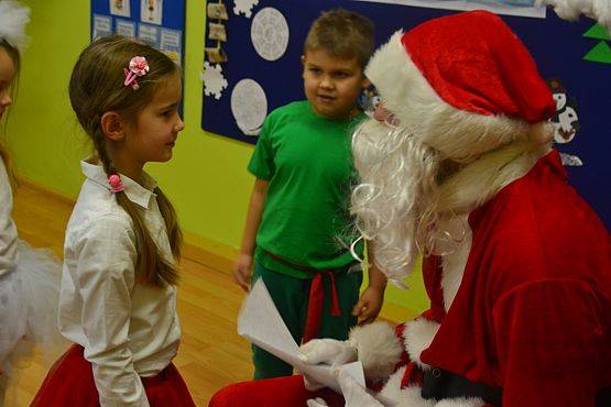 Grafika #36: BIAŁA MAGIA MIĘDZY NAMI – spotkanie w przedszkolu