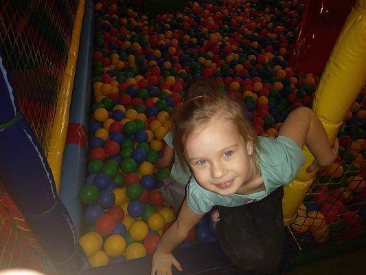 Grafika #2: Wycieczka Smerfów do Madagaskaru