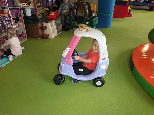 Grafika #3: Wycieczka Smerfów do Madagaskaru