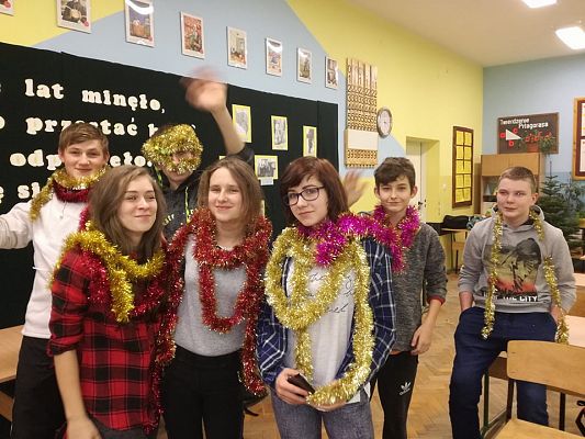 Grafika #2: Święta tuż tuż