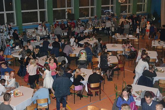 Grafika #2: Rodzinny Kiermasz Świąteczny