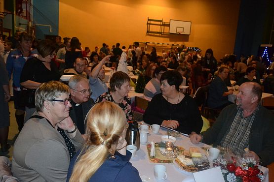 Grafika #4: Rodzinny Kiermasz Świąteczny