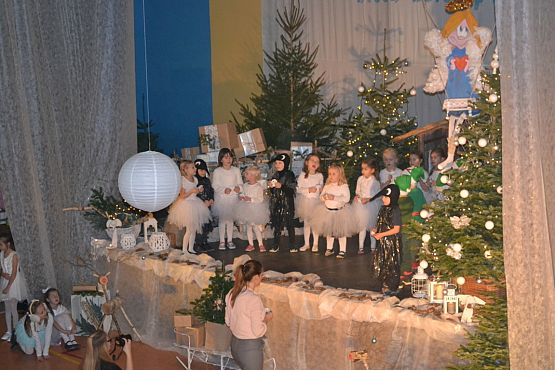 Grafika #9: Rodzinny Kiermasz Świąteczny