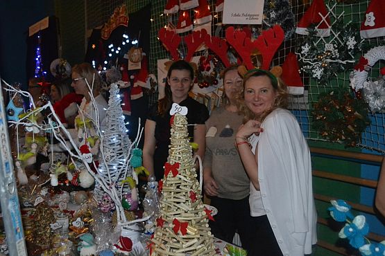 Grafika #14: Rodzinny Kiermasz Świąteczny