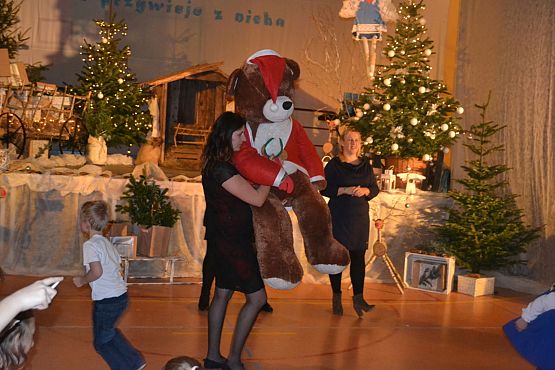 Grafika #36: Rodzinny Kiermasz Świąteczny