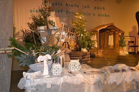 Grafika #29: Rodzinny Kiermasz Świąteczny - zdjęcia