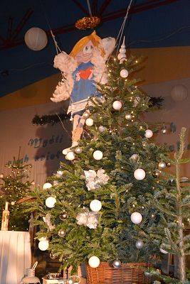 Grafika #33: Rodzinny Kiermasz Świąteczny - zdjęcia