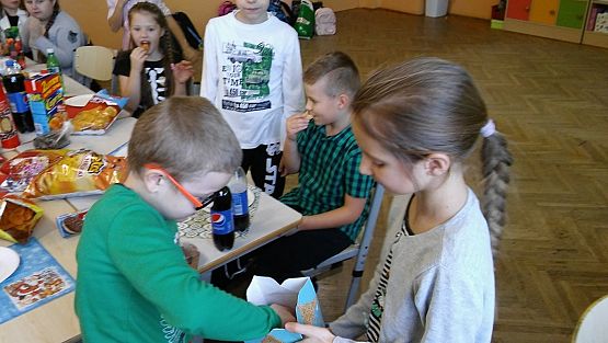 Grafika #2: Andrzejki w klasie 3a