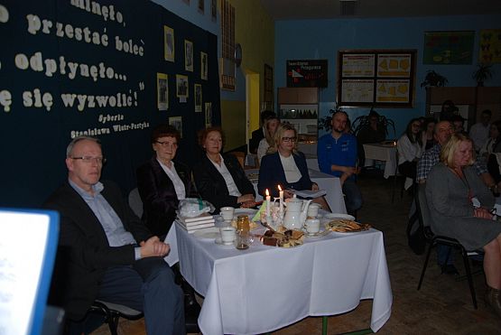 Grafika #5: Spotkanie z Panią Zofią Bladowską oraz Panią Krystyną Olszewską- zesłanymi na Syberię