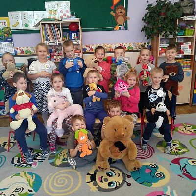 Grafika #4: Dzień Pluszowego Misia