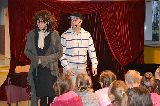 Grafika #0: Spektakl profilaktyczny – Kto, jak nie ja