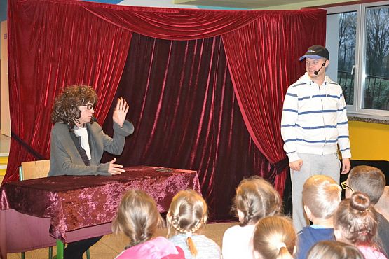 Grafika #6: Spektakl profilaktyczny – Kto, jak nie ja