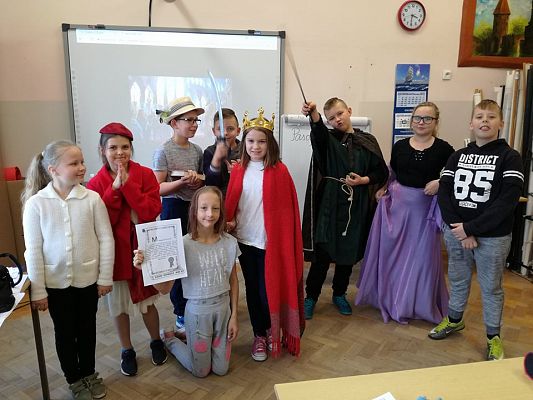 Grafika #2: Żywe lekcje historii przygotowane przez naszych uczniów